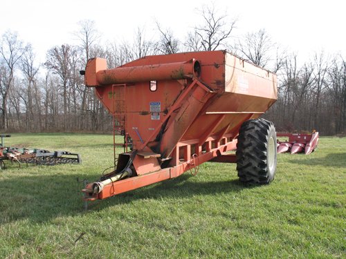 Property photo 31 - Calvin Clamme Estate - Farm Equipment & Gun Inventory Auction